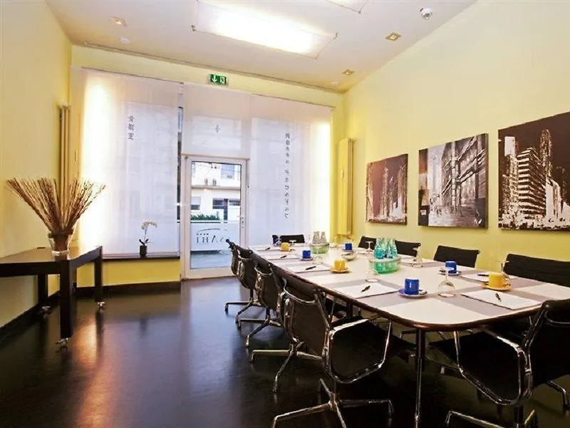 Hotel Asahi Düsseldorf 4*,  Germania