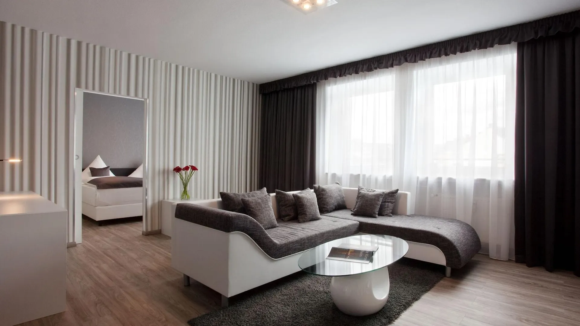 Hotel Asahi Düsseldorf 4*,  Alemania