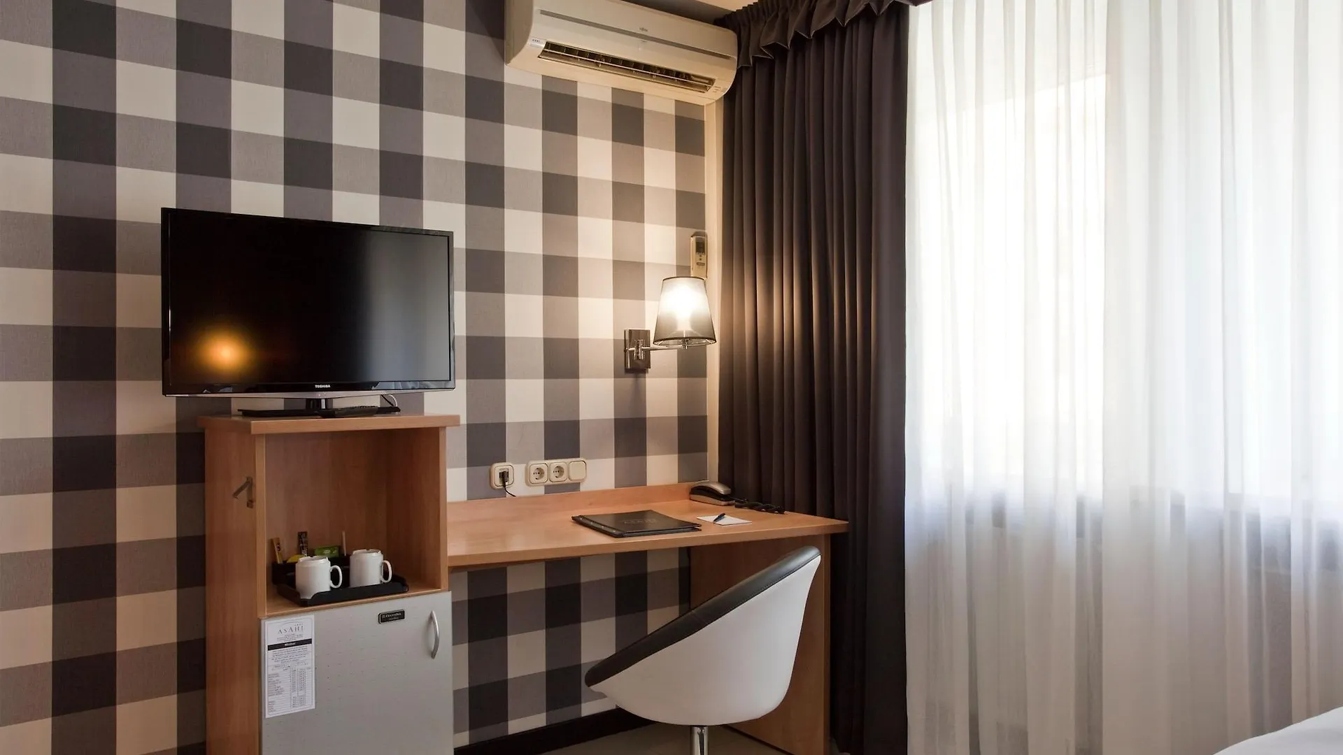Hotel Asahi Düsseldorf 4*,